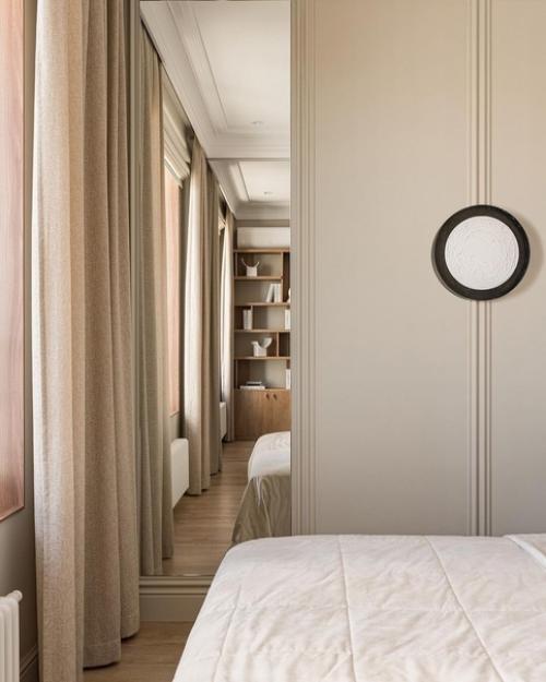 Застройщик квартиру без перегородок сдавал. 08