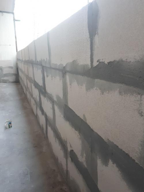 Балкон.  Решил сделать уже капитально, чтоб можно было его использовать всесезонно. 02