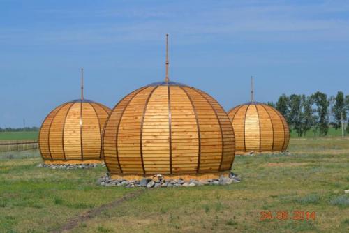 Купольные бани, сама конструкция достаточно новая на рынке строительства бань. 02