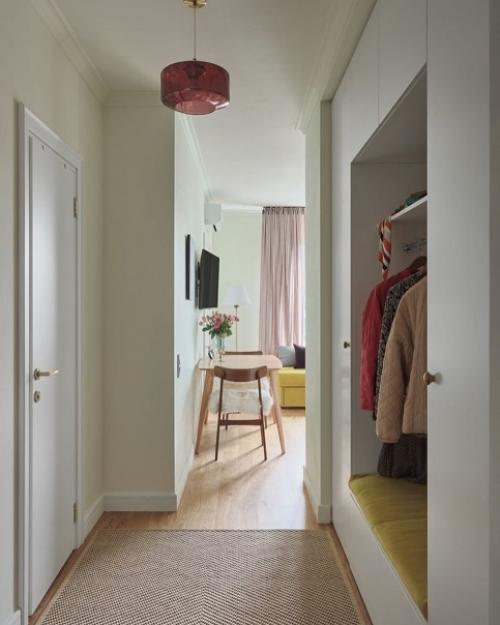 Квартира 33 м 2 для взрослой женщины, которая живет одна, но к ней часто приезжают гости с ночевкой листайте влево, чтобы посмотреть планировку. 08