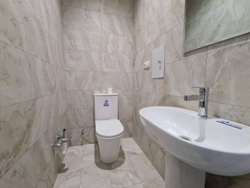 Новостройка, 80 кв. 07