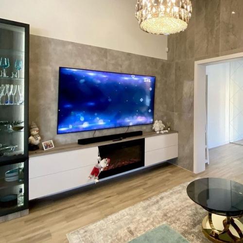 Угловая кухня сразу после монтажа. 06