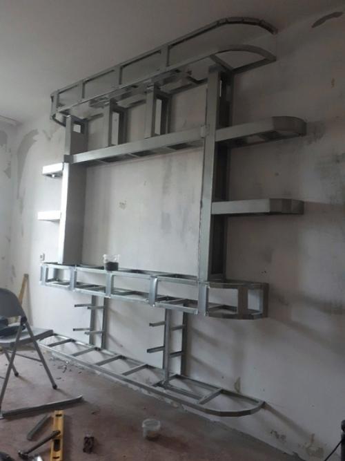 Сделал в комнате TV зону. 01