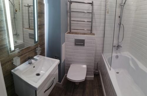 24 кв.  м. весь ремонт в квартире своими руками сделал. 03