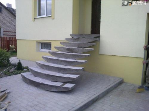 Крыльцо из бетона своими руками. 08