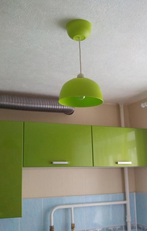 Cветильник св ими руками из пластмасс в й тары. 05