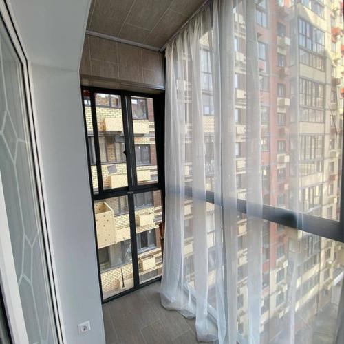 Небольшой балкон после капитального ремонта. 02