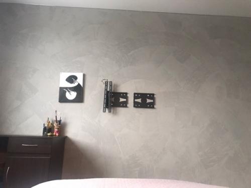 Собственный проект, все делалось своими руками, за исключением мебели. 08