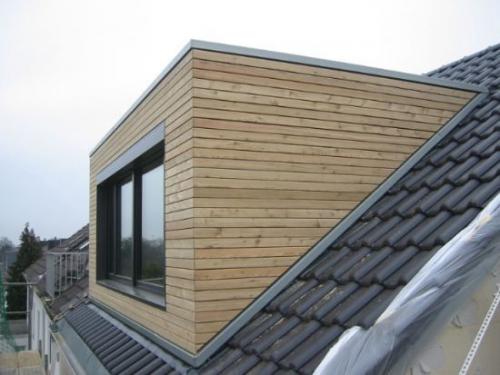 Люкарна (слуховое окно) - это окно в скате крыши. 04