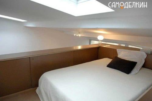 Наиболее известная переделка гаража, по-моему. 08