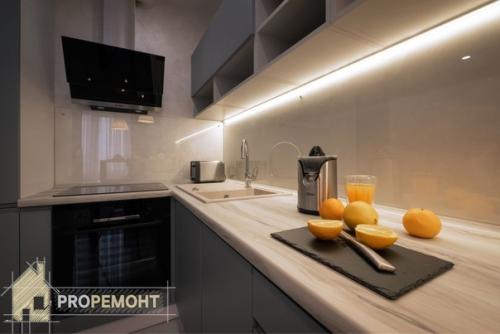 За помощью в ремонте нашей квартиры, площадью 45 кв. 01