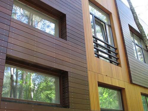 Здравствуйте.  Подбираю материалы для отделки фасада и хочу сделать первый этаж короедом, а мансарду чем нибудь другим. 02