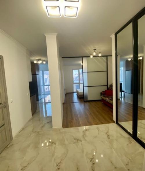 Сделали капитальный ремонт в квартире для последующей аренды. 01