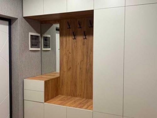 2 комнатная квартира после капитального ремонта. 07