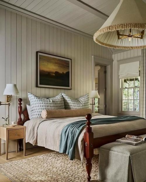 Интерьер этого загородного дома построен на тонком балансе между архитектурой и окружающей природой - они словно продолжают друг друга. 08