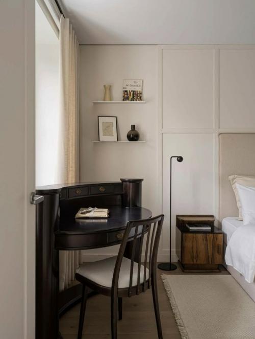 Квартира находится в спокойном зелёном районе, где нет суеты и шума большого города. 03