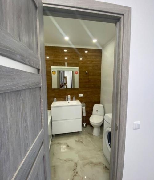 Сделали капитальный ремонт в квартире для последующей аренды. 06