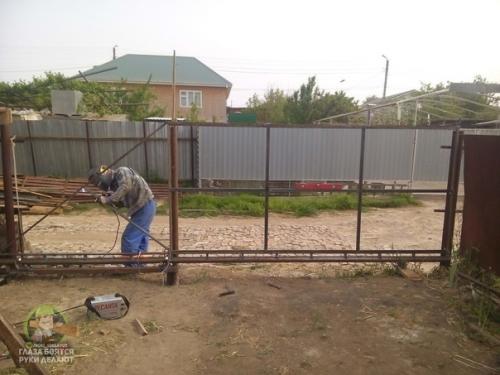 Мы делаем откатные ворота своими руками. 05