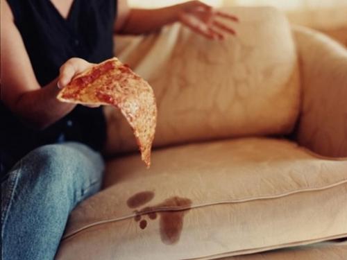 Бархатная мебель определенно придаст лоска вашему интерьеру. 01