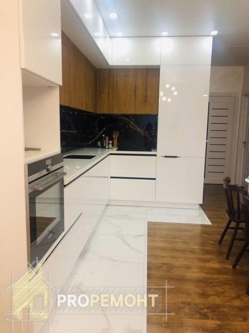 Симпатичная квартира после ремонта в современном стиле. 01