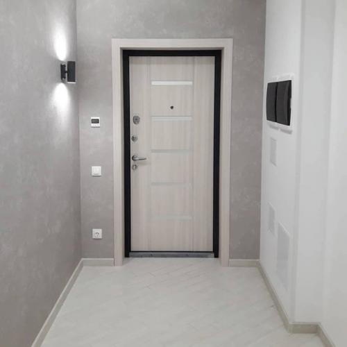 Коридор после капитального ремонта. 01