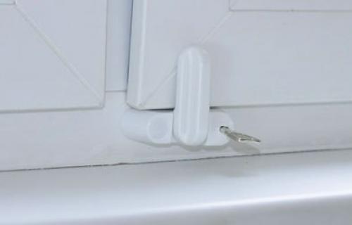 Защита на окна для безопасности детей. 05 Защита на окна для безопасности детей. 05