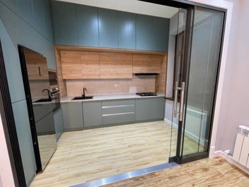 75 кв.  м после капитального ремонта. 02