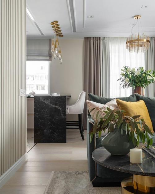 Воздушный интерьер гостиной комнаты. 01