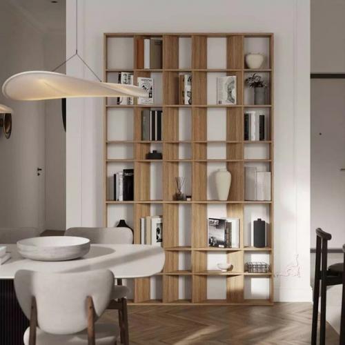 Деревянные элементы делают интерьер ближе к природе, а оригинальность их использования подчеркивает профессионализм дизайнера. 05