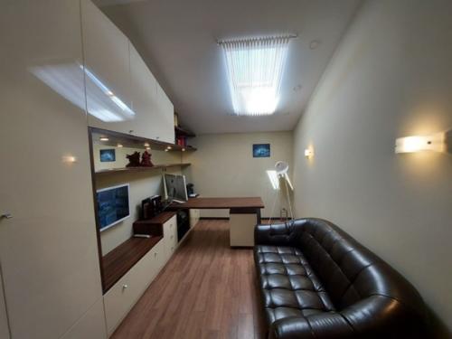 Спланирован в 3 х уровнях. 1. 04