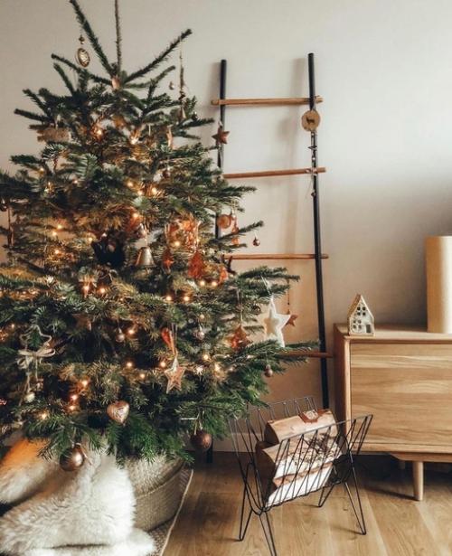 Максимально просто, но очень уютно. 01