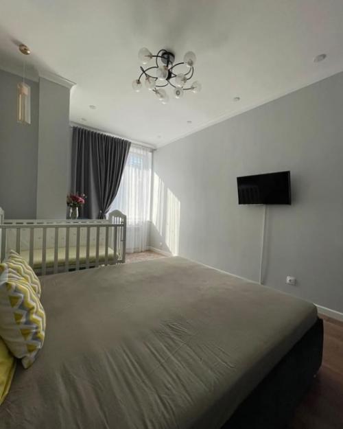 Двушка, 57 кв. 05