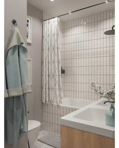 Ванная комната.  Достаточно строго и лаконично. 01