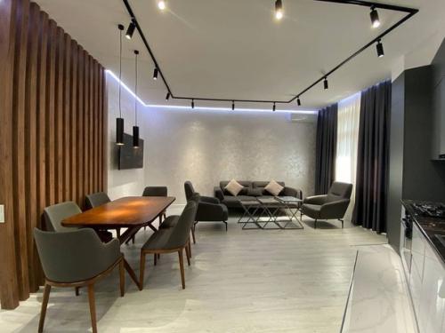 Кухня - гостиная в новостройке после капитального ремонта. 03