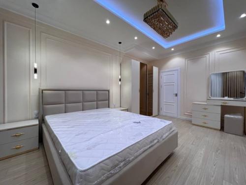 132 кв.  м. после капитального ремонта. 07