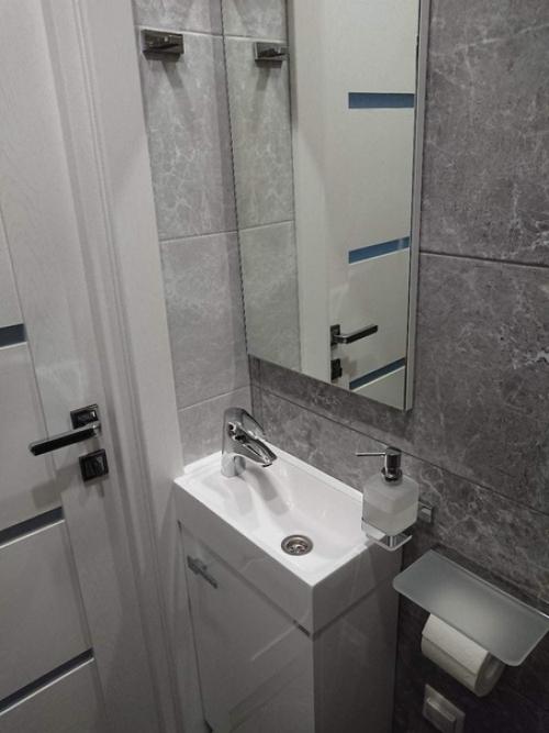 Свежий ремонт санузла в нашей новой кв. 05