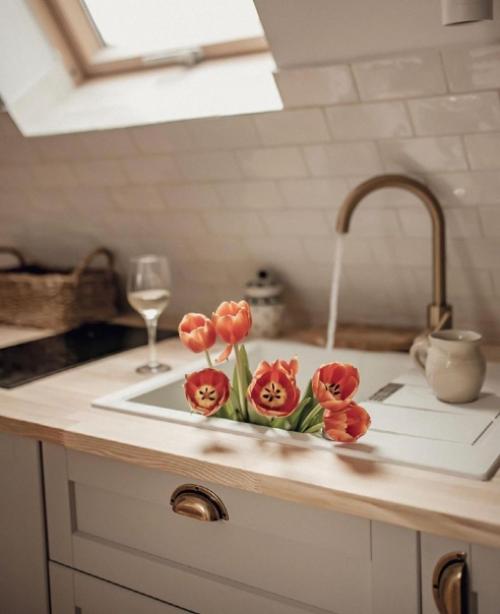 Почему-то в последнее время меня на такие дома тянет. 02