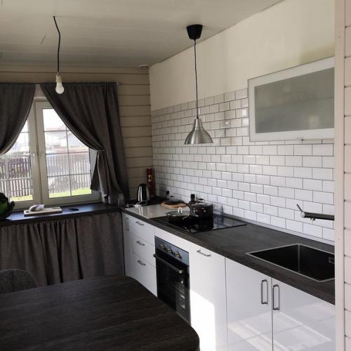 Строительство и отделка дома на стадии завершения. 04