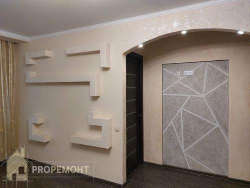 Выполнено утепление пенопластом по периметру квартиры, так же проложен теплый пол - комната коридор, кухня, ванная. 09