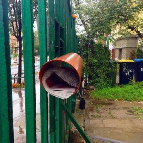 К оформлению почтового ящика дачного дома можно подойти с фантазией. 03