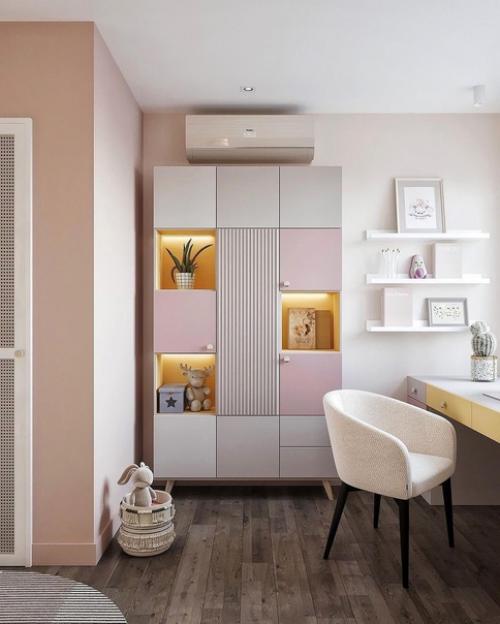 Небольшая, но сочная и продуманная детская комната с яркими акцентами. 01