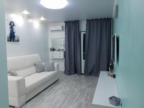 Сделали ремонт в нашей 36 метровой малышке. 03