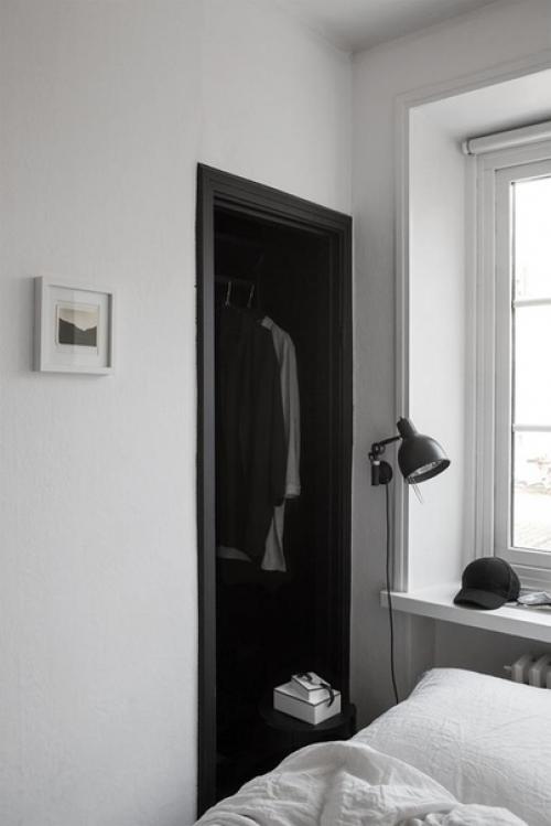 Эта небольшая квартира в Гетеборге принадлежит дизайнеру и блогеру Элин кикен. 06