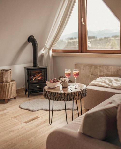 Почему-то в последнее время меня на такие дома тянет. 05