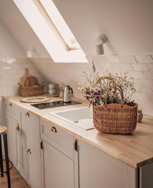 Почему-то в последнее время меня на такие дома тянет. 03