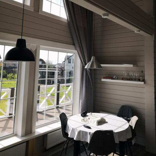 Строительство и отделка дома на стадии завершения. 02