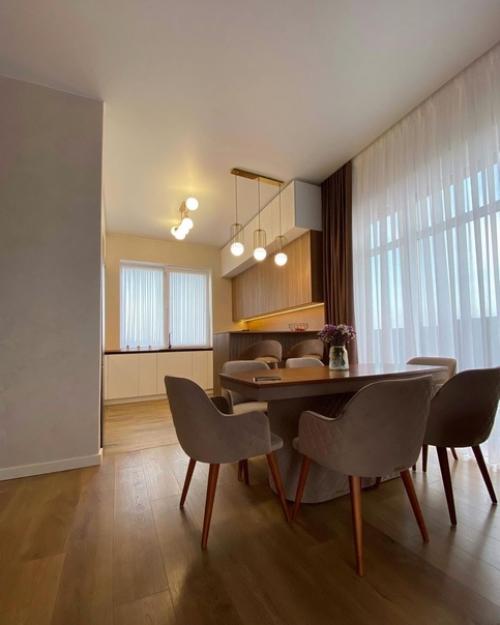 Красивая реализация нашего дизайнера безумно. 02