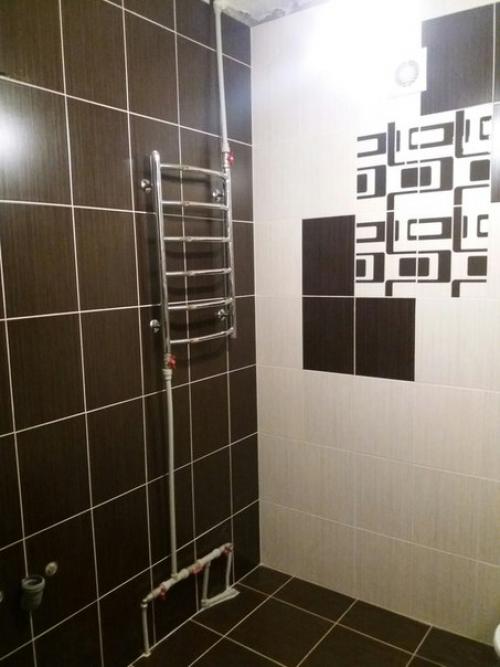 Вот наконец то почти закончили ванную туалет. 04