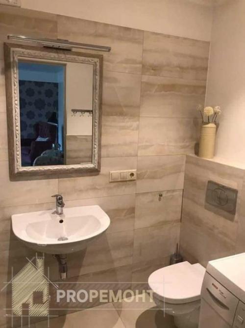 Предлагаю вашему вниманию уютную кухню - студию. 08