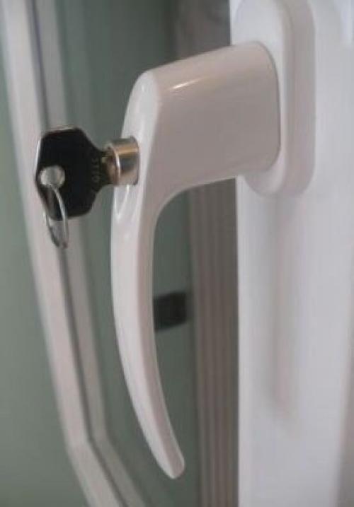 Защита на окна для безопасности детей. 04